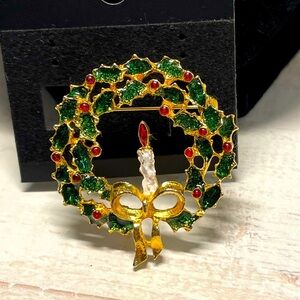 Christmas brooch unsigned